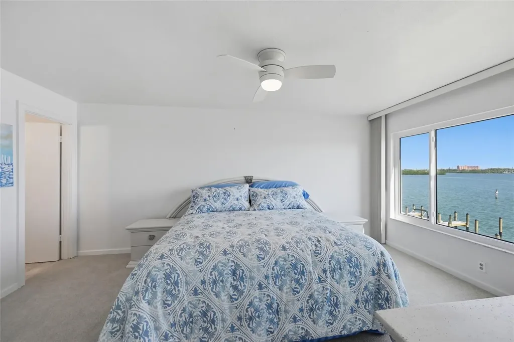 8977 Midnight Pass Road Sarasota FL 34242