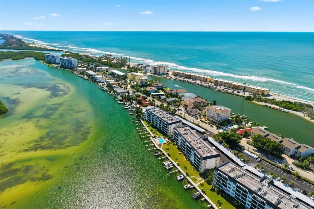 8977 Midnight Pass Road Sarasota FL 34242