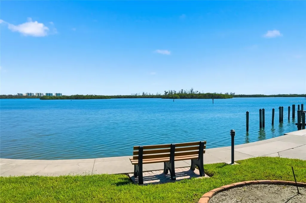 8977 Midnight Pass Road Sarasota FL 34242