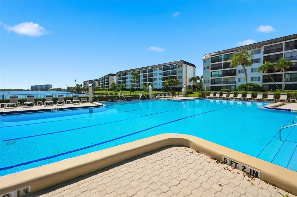 8977 Midnight Pass Road Sarasota FL 34242