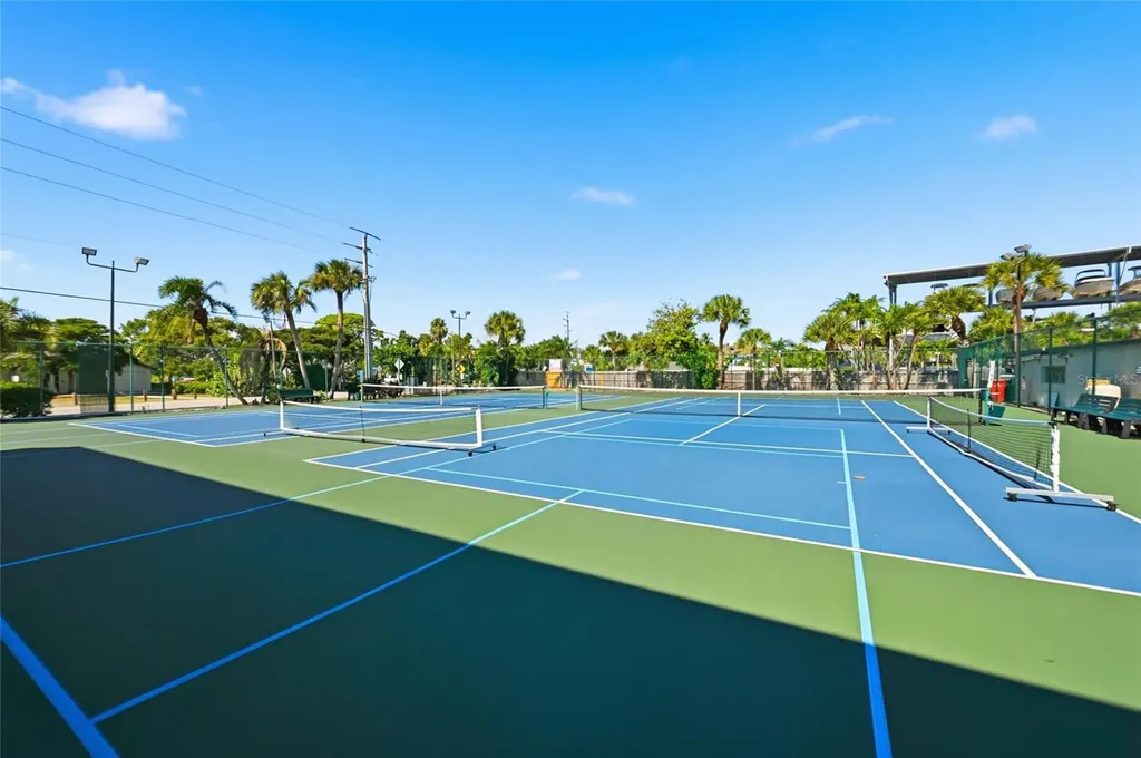 8977 Midnight Pass Road Sarasota FL 34242