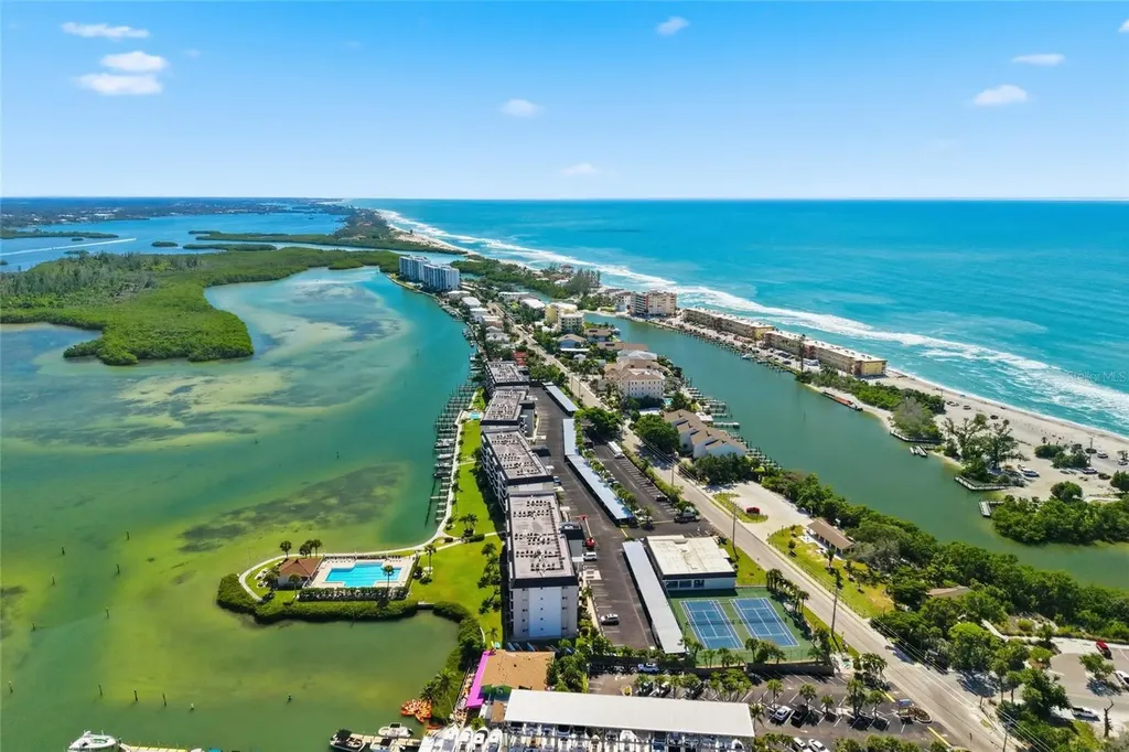 8977 Midnight Pass Road Sarasota FL 34242