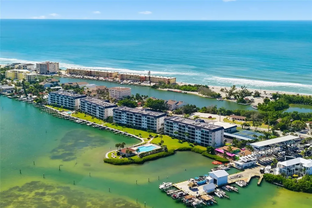 8977 Midnight Pass Road Sarasota FL 34242