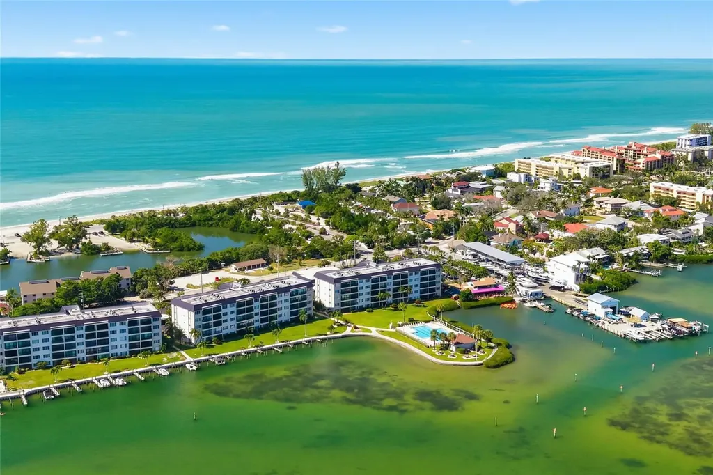 8977 Midnight Pass Road Sarasota FL 34242