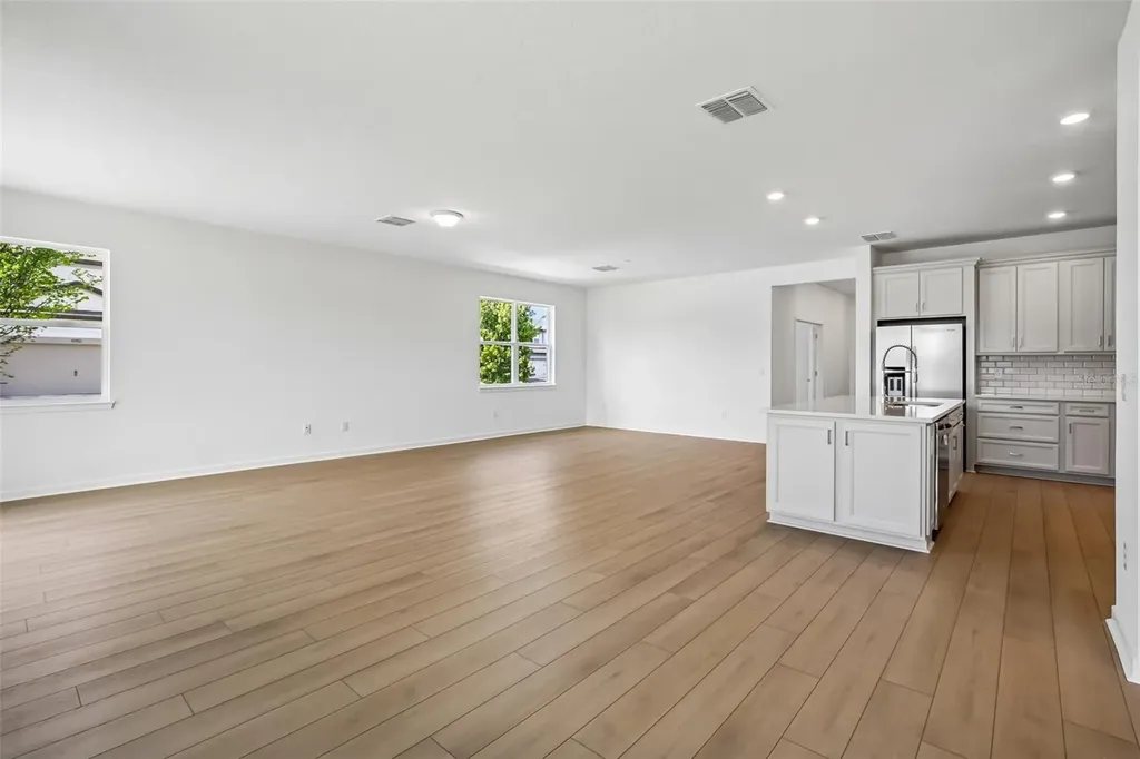 9932 Redwood Ridge Avenue Riverview FL 33578