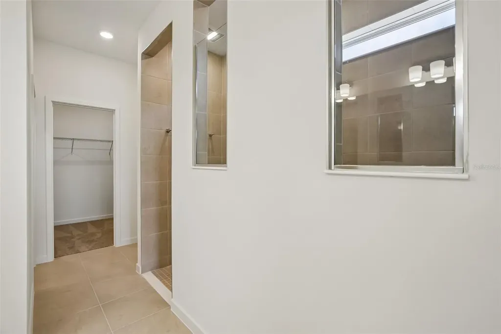 9932 Redwood Ridge Avenue Riverview FL 33578