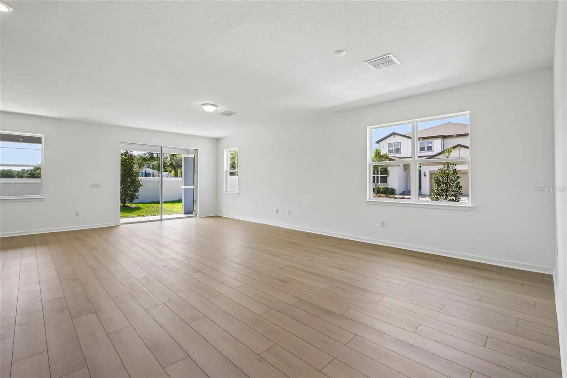 9932 Redwood Ridge Avenue Riverview FL 33578