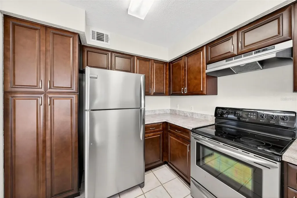 13917 Fairway Island Drive Orlando FL 32837