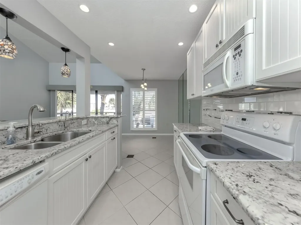 1555 Tarpon Center Drive Venice FL 34285