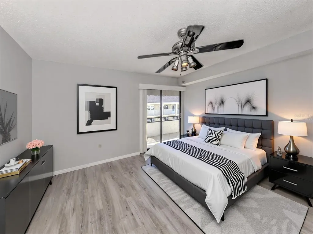 1555 Tarpon Center Drive Venice FL 34285