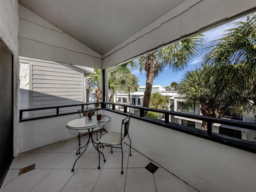 1555 Tarpon Center Drive Venice FL 34285
