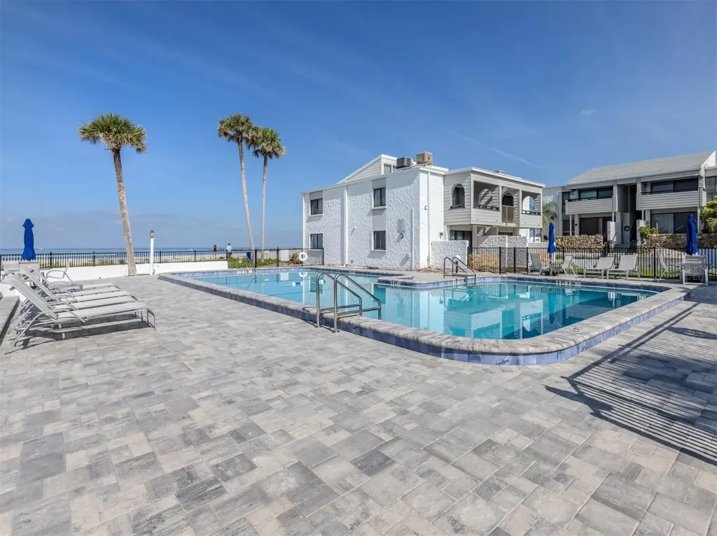 1555 Tarpon Center Drive Venice FL 34285
