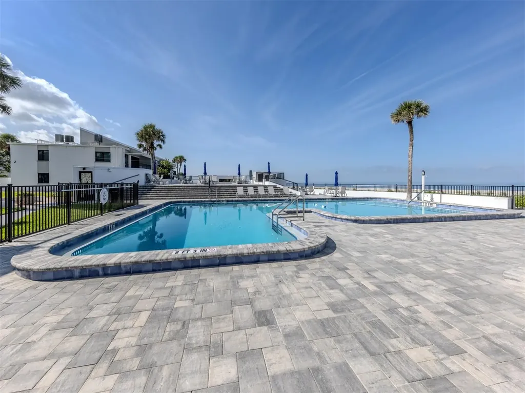1555 Tarpon Center Drive Venice FL 34285