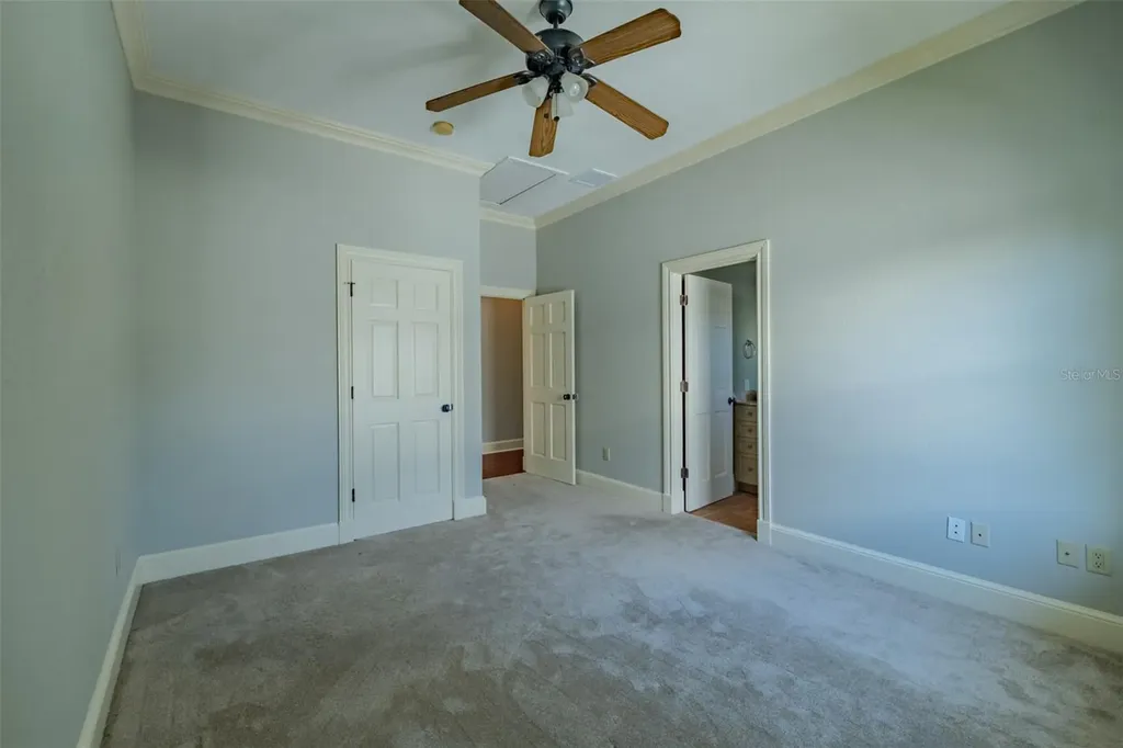 4605 W Vasconia Street Tampa FL 33629