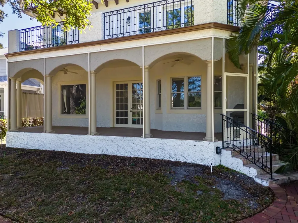 4605 W Vasconia Street Tampa FL 33629