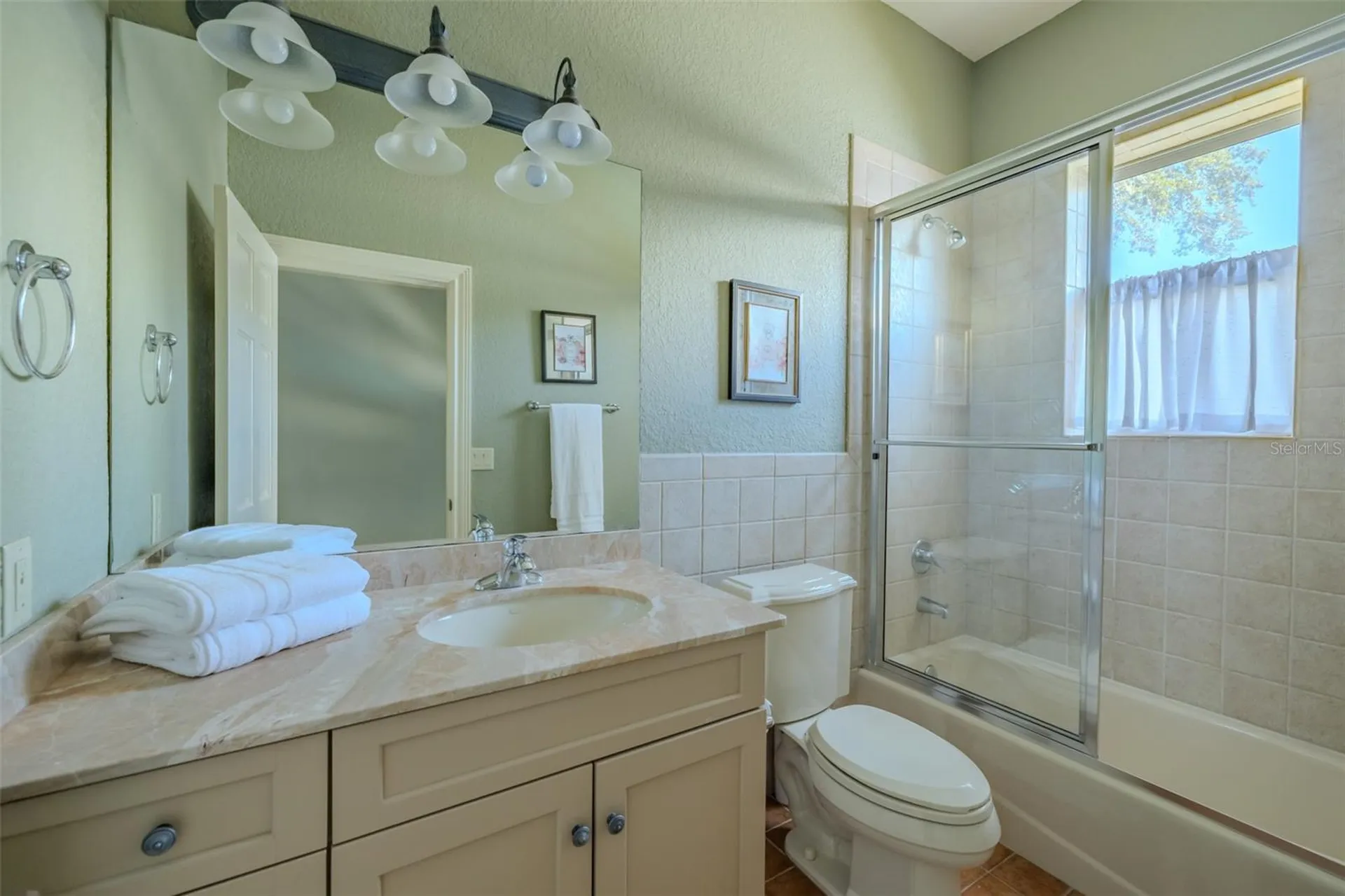 4605 W Vasconia Street Tampa FL 33629