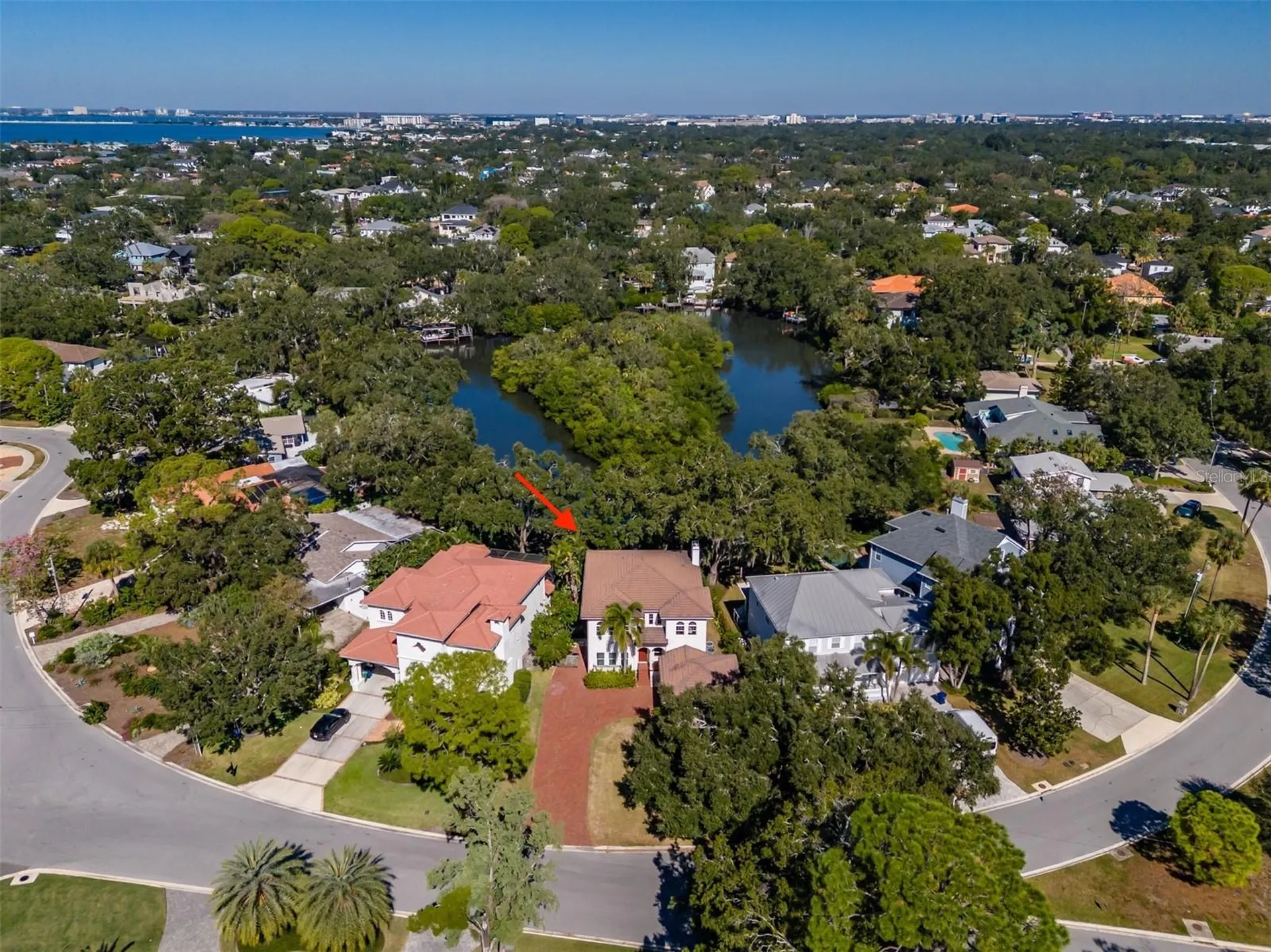 4605 W Vasconia Street Tampa FL 33629
