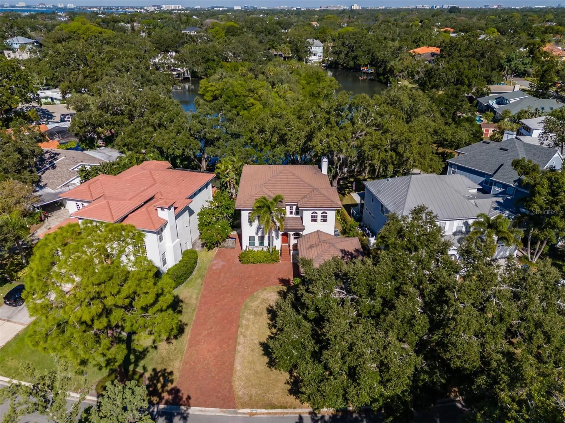 4605 W Vasconia Street Tampa FL 33629