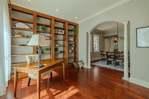 4605 W Vasconia Street Tampa FL 33629