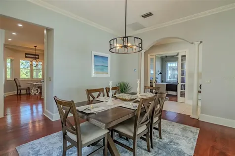 4605 W Vasconia Street Tampa FL 33629