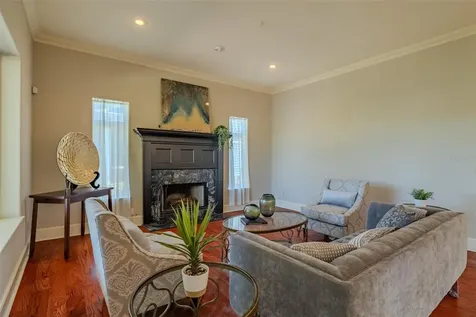 4605 W Vasconia Street Tampa FL 33629