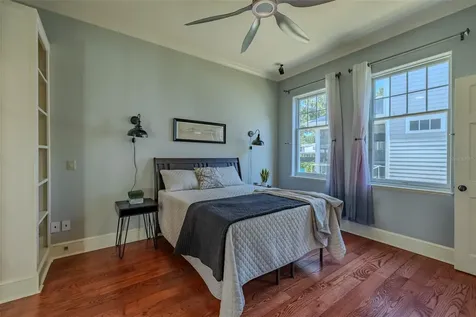 4605 W Vasconia Street Tampa FL 33629