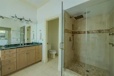 4605 W Vasconia Street Tampa FL 33629