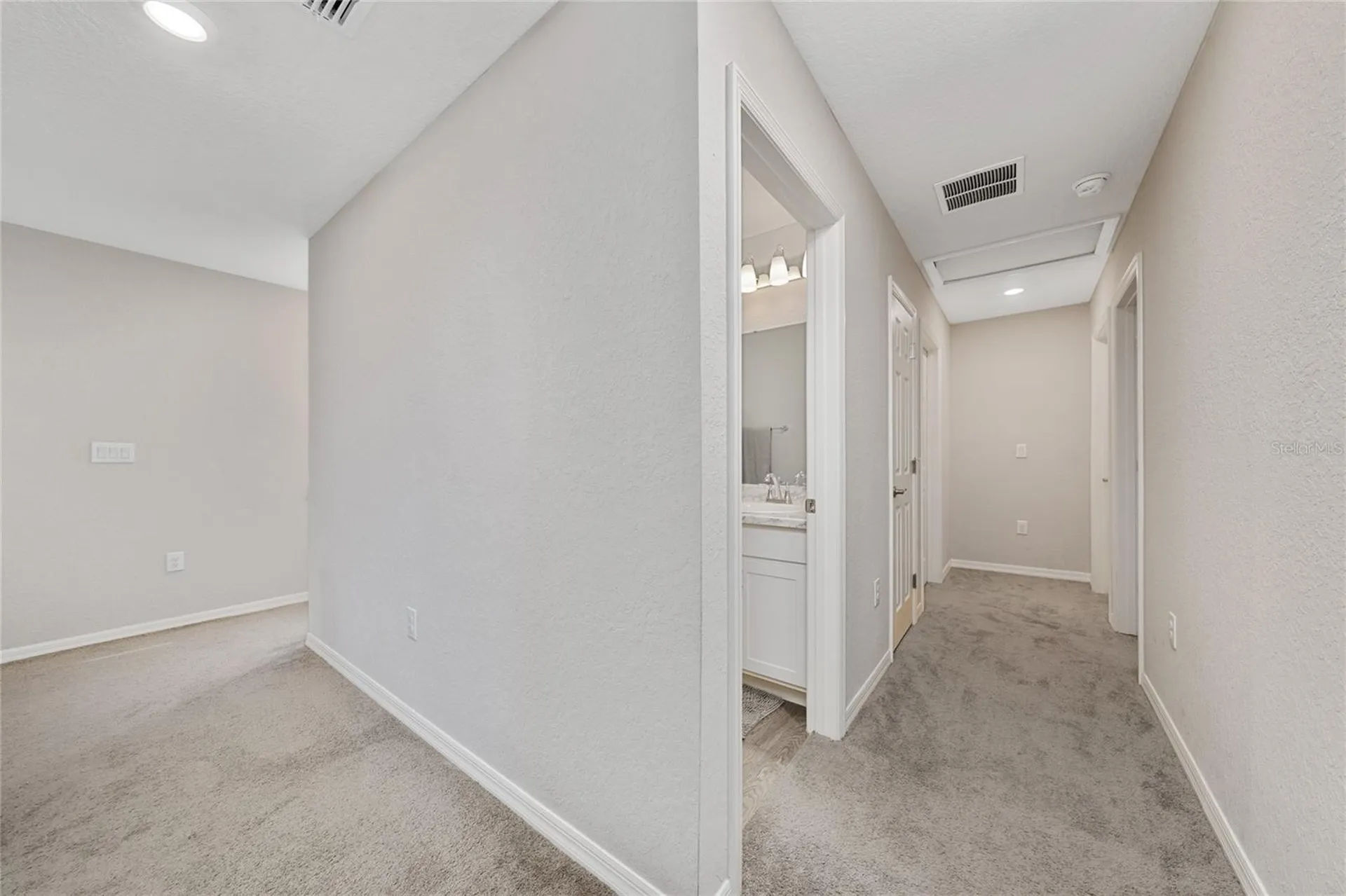 419 Lily Lane Davenport FL 33837