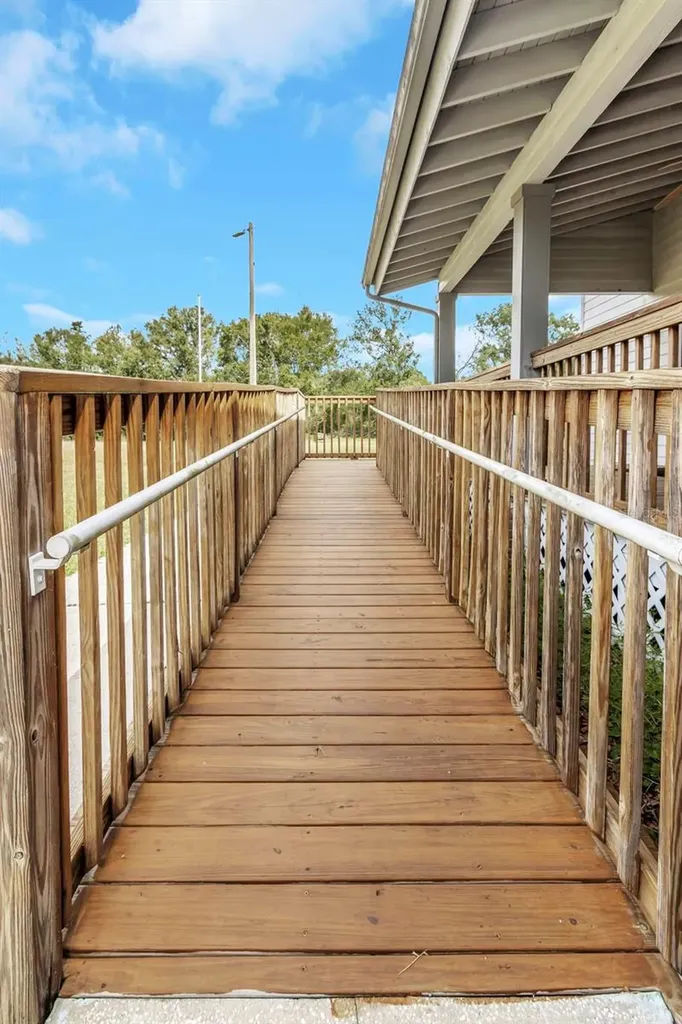 17500 Marsh Road Lutz FL 33558