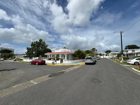 65 Taft La Cumbre San Juan PR 00926