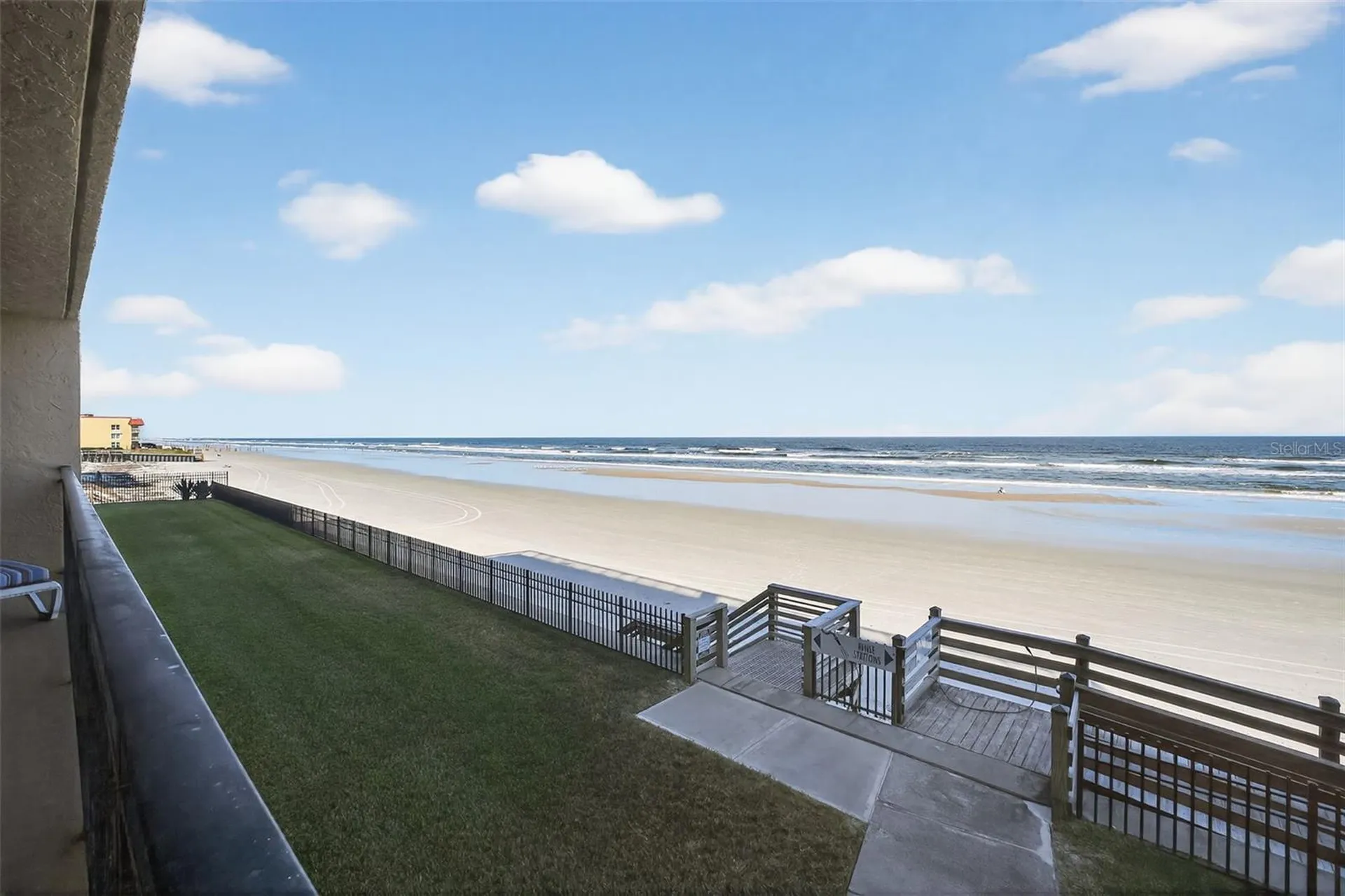 4139 S Atlantic Avenue S New Smyrna Beach FL 32169