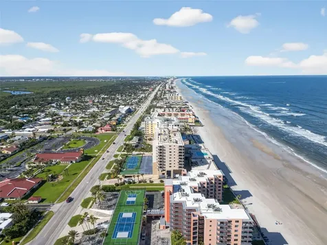 4139 S Atlantic Avenue S New Smyrna Beach FL 32169