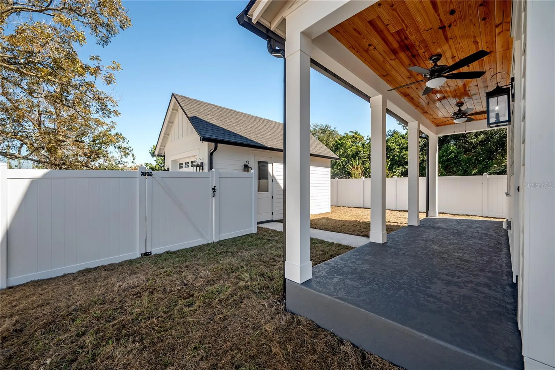 802 E Wilder Avenue Tampa FL 33603