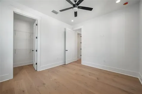 802 E Wilder Avenue Tampa FL 33603