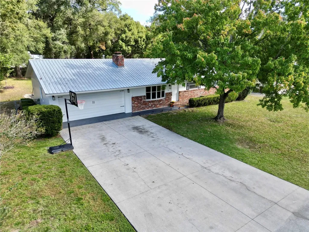 525 NE 21st Avenue Ocala FL 34470
