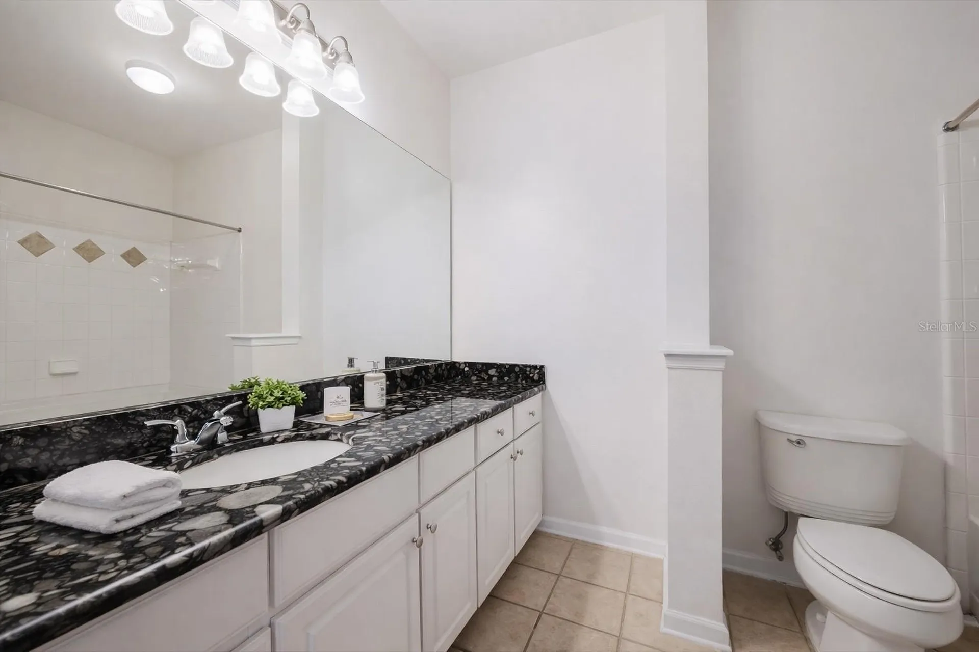 12849 Madison Pointe Circle Orlando FL 32821