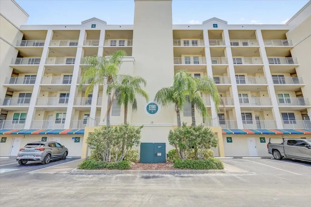 1200 Country Club Drive Largo FL 33771