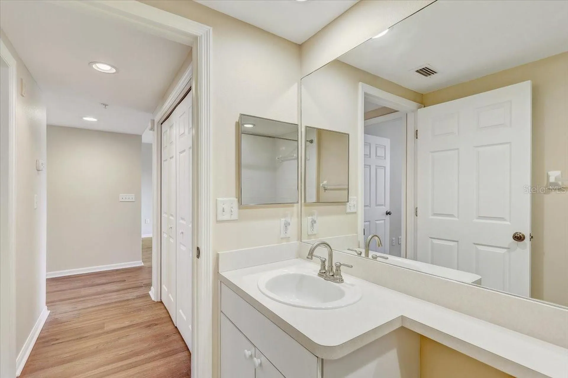 1200 Country Club Drive Largo FL 33771