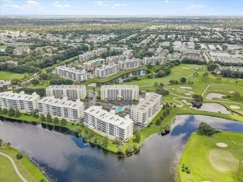 1200 Country Club Drive Largo FL 33771