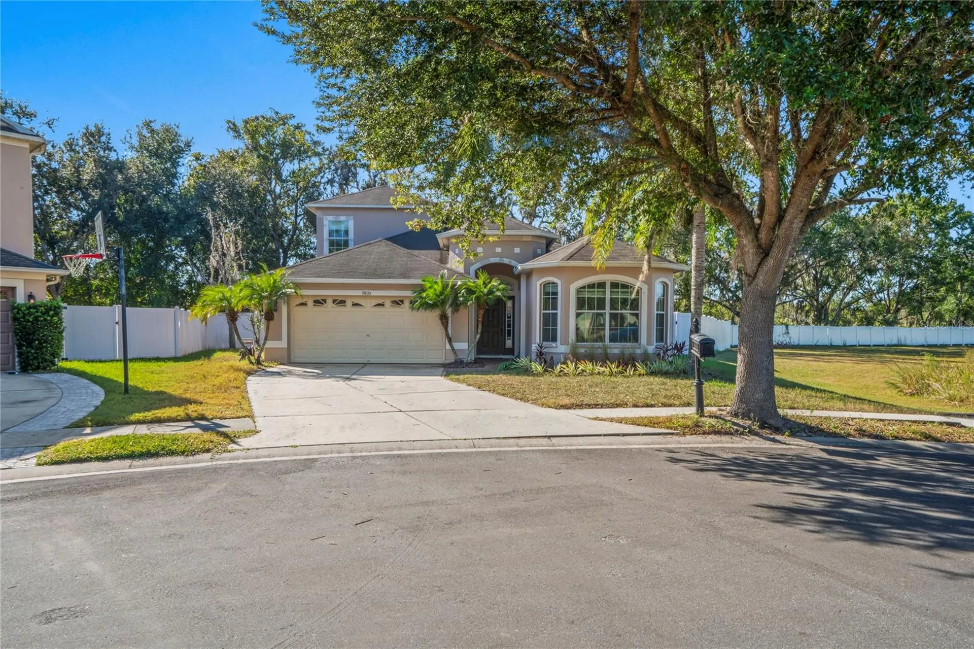 9835 Bowden Mill Court Land O Lakes FL 34638