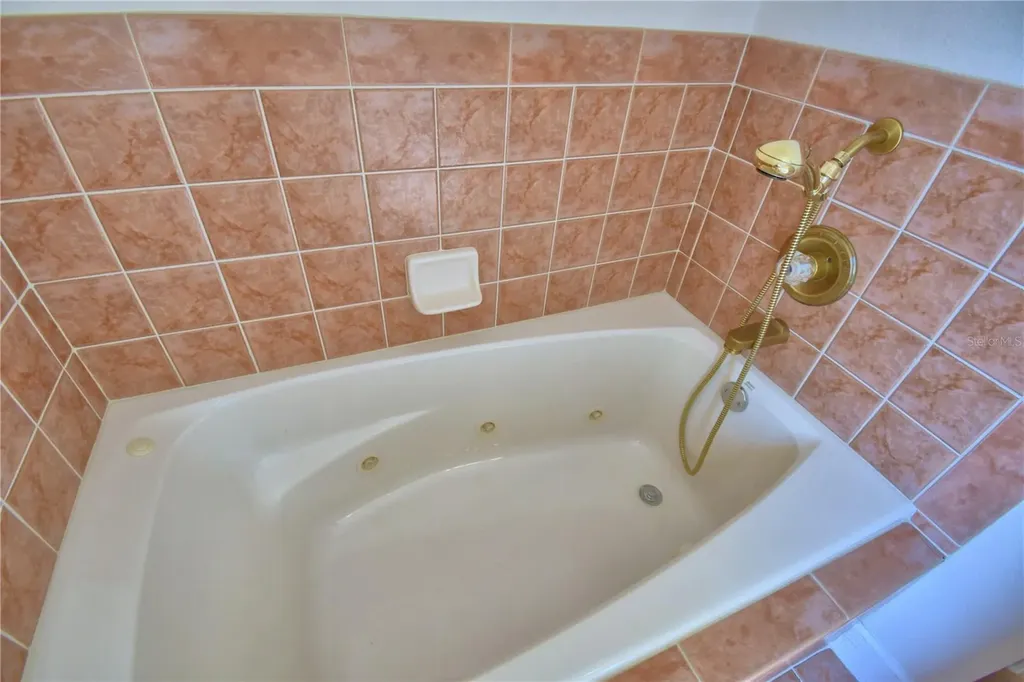 239 Golf Aire Boulevard Winter Haven FL 33884