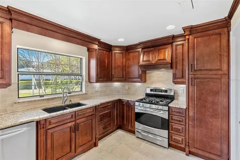 1421 Sunnyside Drive Maitland FL 32751