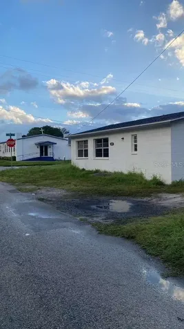 1001 N 16th Court Fort Pierce FL 34950