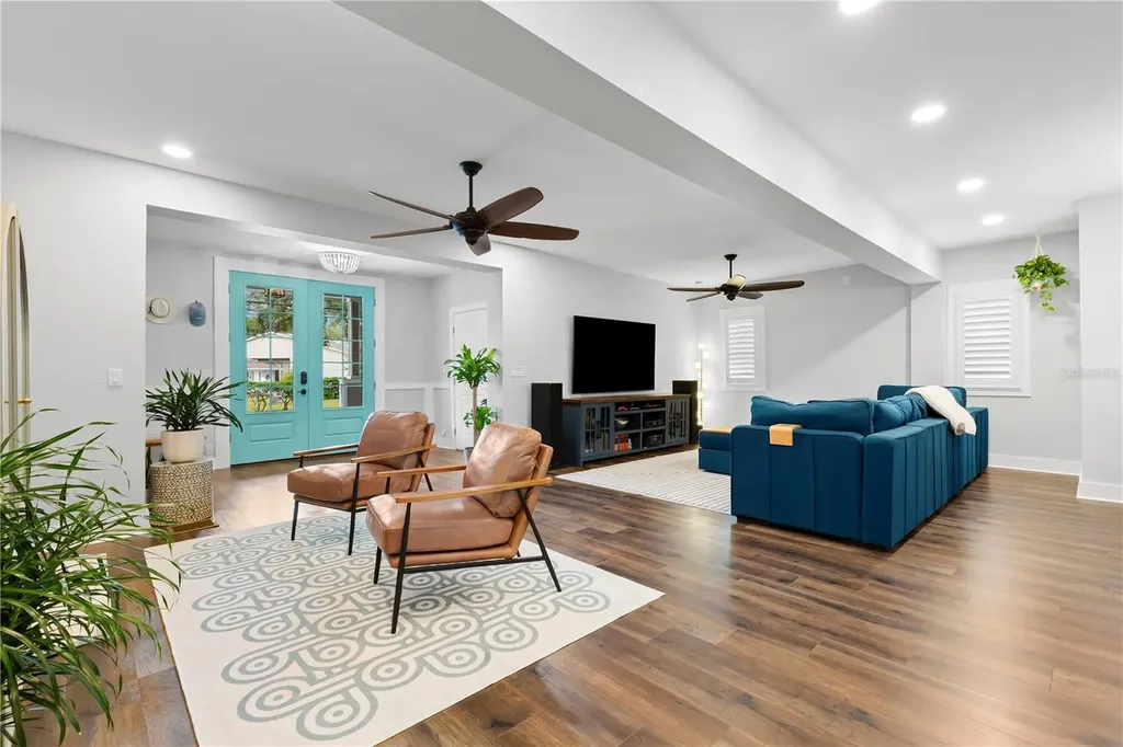 623 1st Avenue N Safety Harbor FL 34695