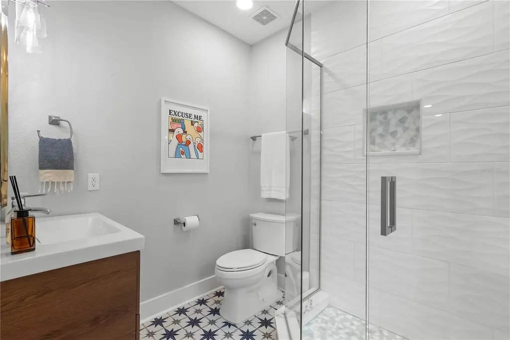 623 1st Avenue N Safety Harbor FL 34695