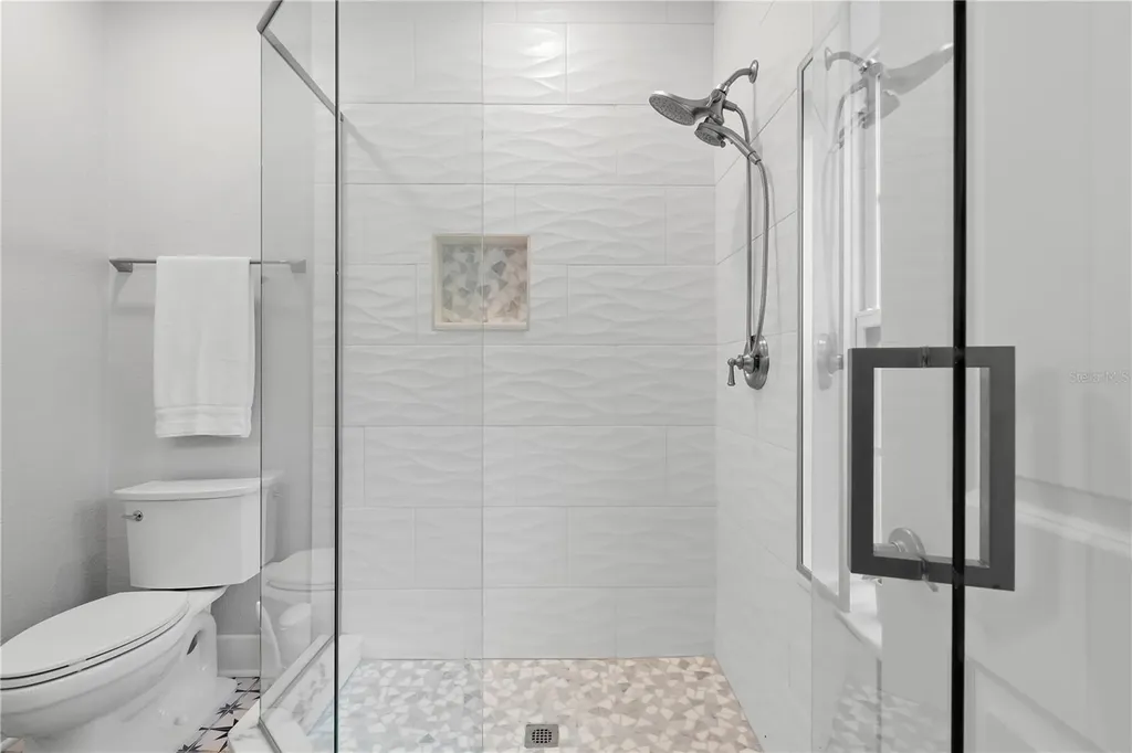 623 1st Avenue N Safety Harbor FL 34695