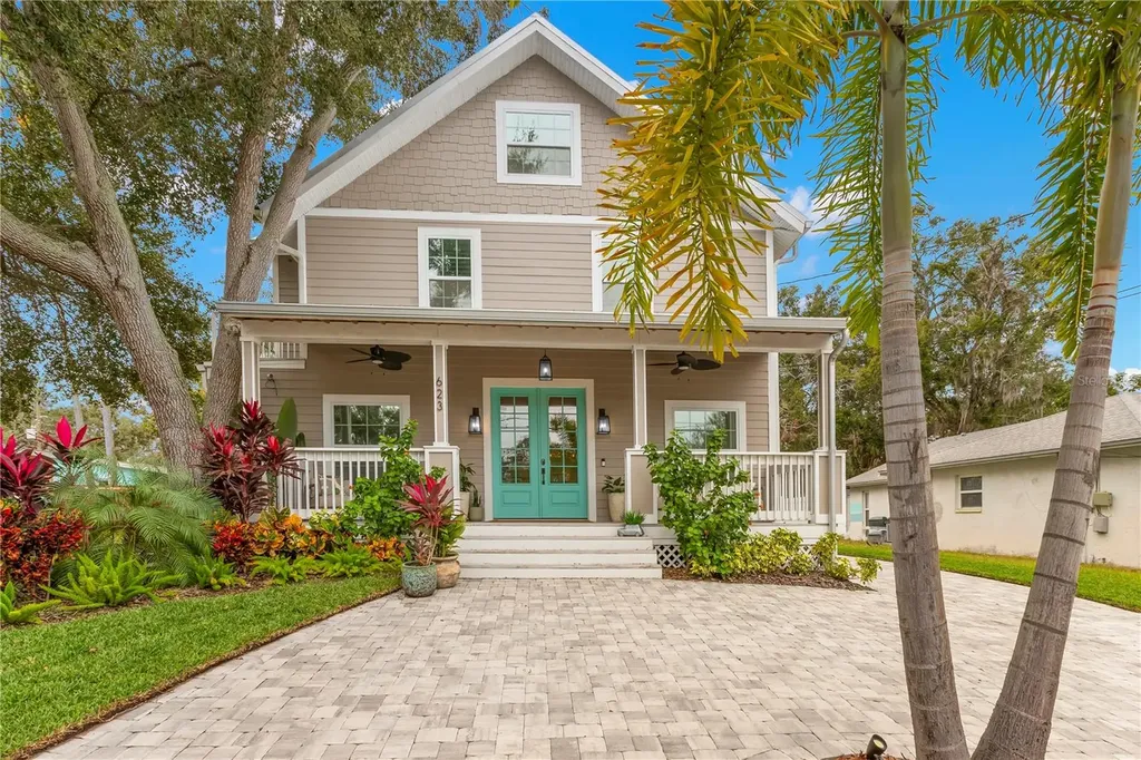 623 1st Avenue N Safety Harbor FL 34695