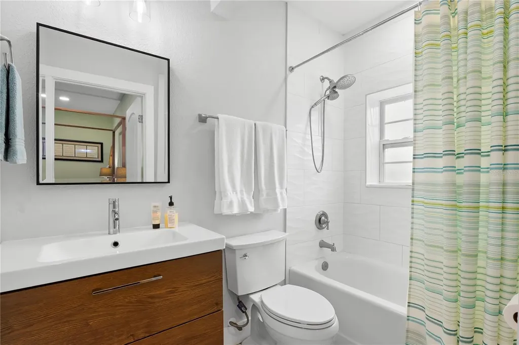 623 1st Avenue N Safety Harbor FL 34695