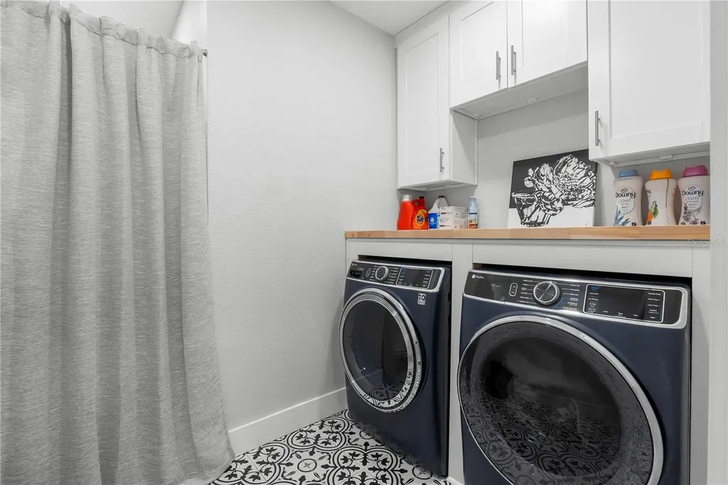 623 1st Avenue N Safety Harbor FL 34695