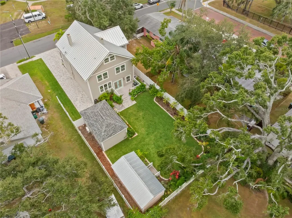 623 1st Avenue N Safety Harbor FL 34695